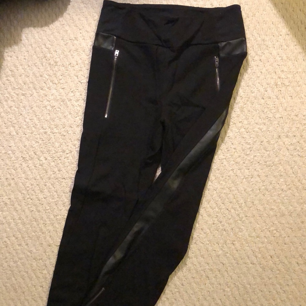 Athleta tux stripe leggings with zip at angles